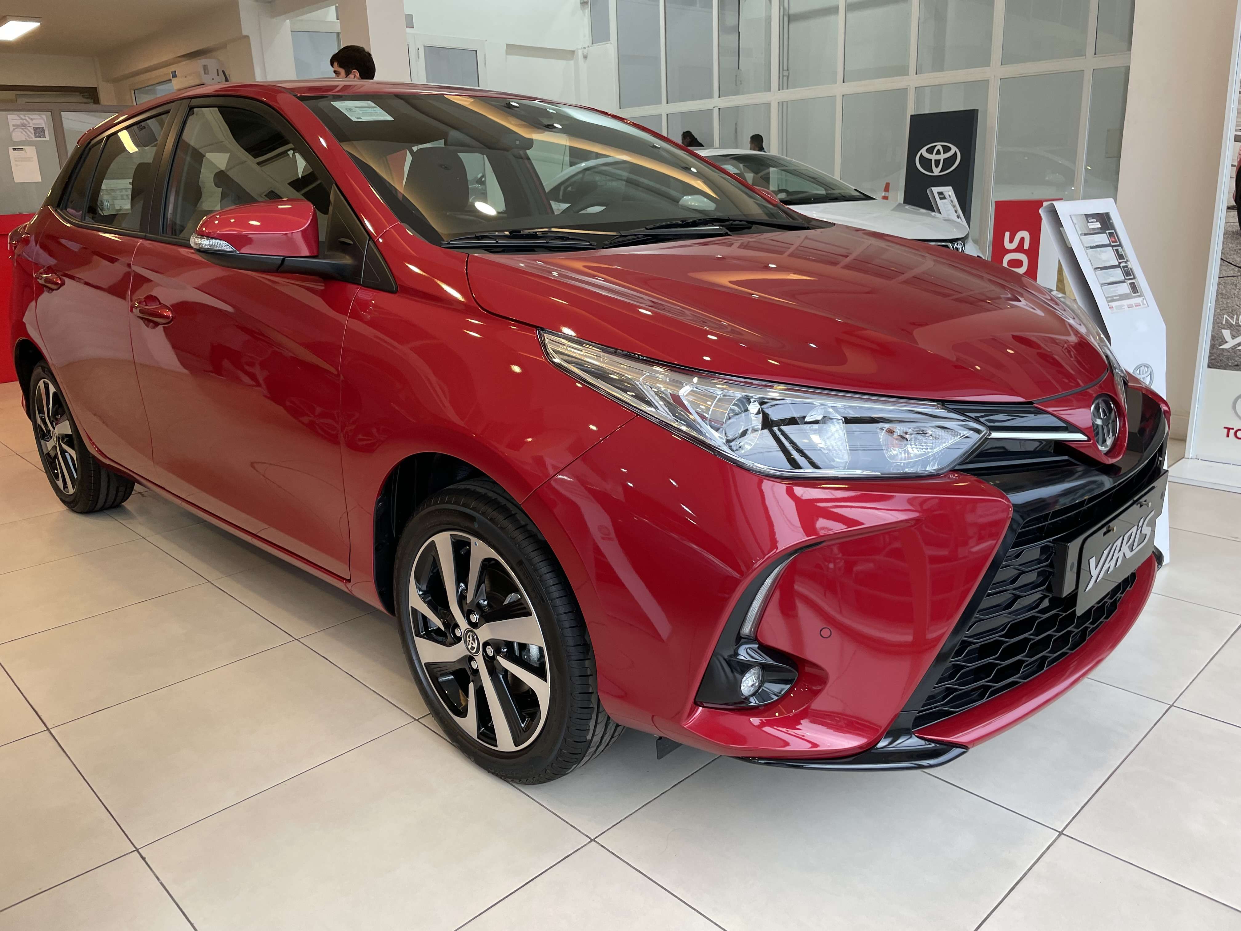 Yaris Xls Pack 